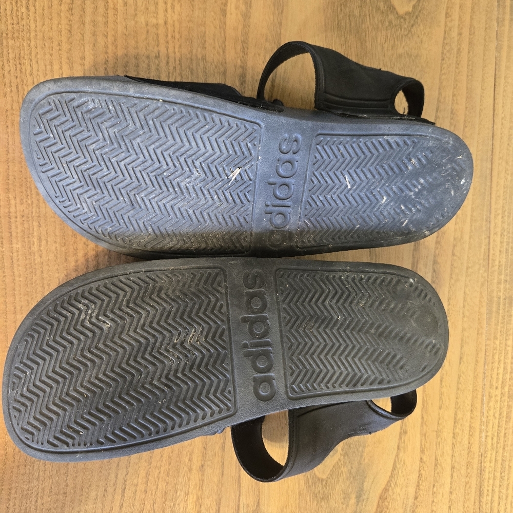 adidas Black Kids Adjustable Slide Sandals - Picture 2 of 5